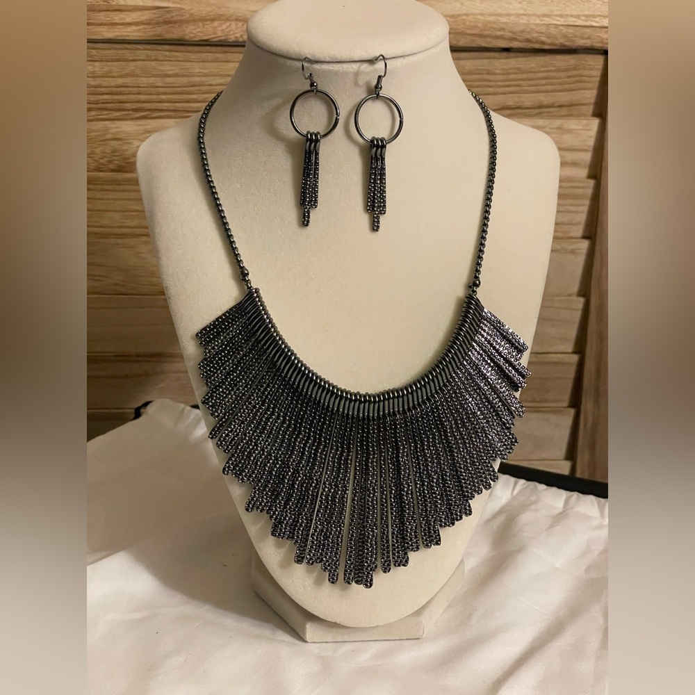 Pewter Jewelry Set